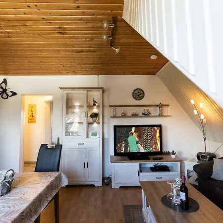 Διαμέρισμα Lily 04 3 Mit Balkon In West Lage Befindet Sich Ohne Durchgangsverkehr In Büsum
